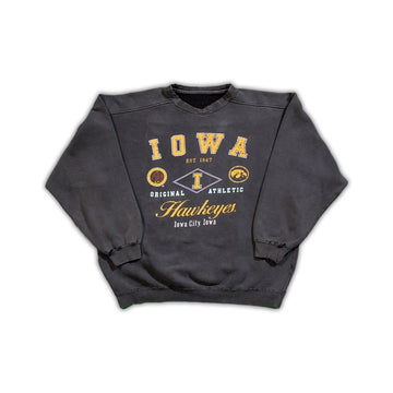 Vintage Black Iowa Hawkeyes Crewneck | Rebalance Vintage.