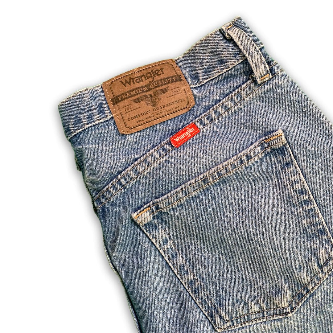 Vintage Light Blue Wrangler Jeans | Rebalance Vintage.