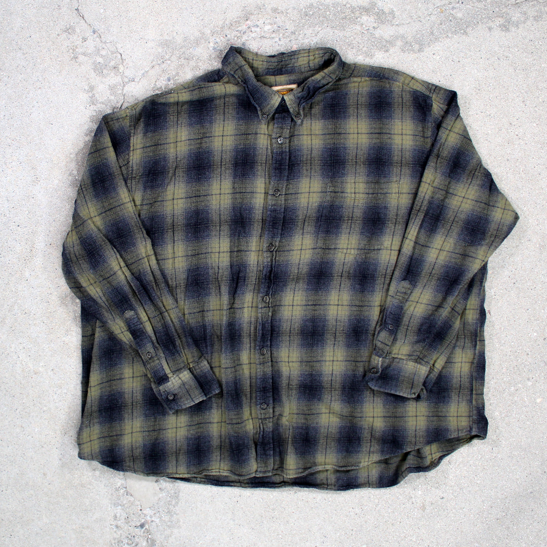 Vintage Moss Green + Blue Plaid Button up (2XL) | Rebalance Vintage.