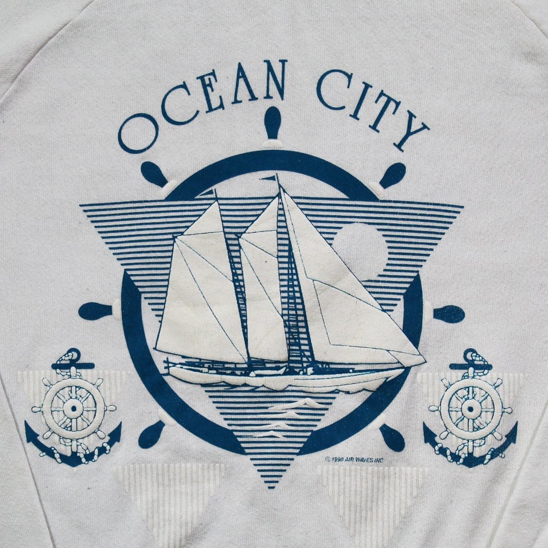 Vintage '90 Ocean City Crewneck | Rebalance Vintage.